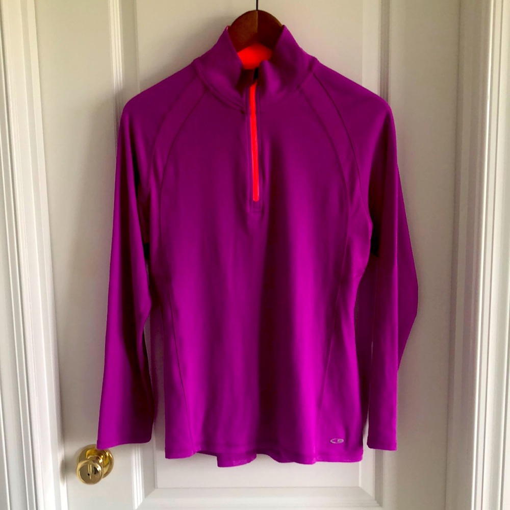 LIKE NEW Champion Half Zip Long sleeve shirt